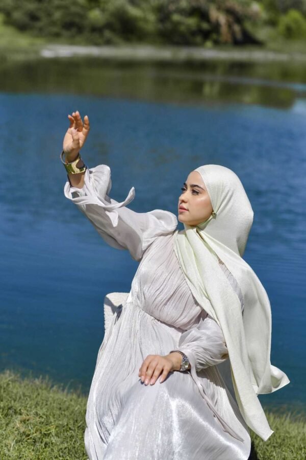 Hijab crèpe de soie créme 10/5510